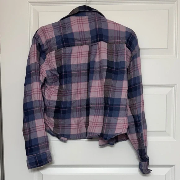 American Eagle Outfitters Pink and Purple Plaid Cropped Shirt - Picture 5 of 5